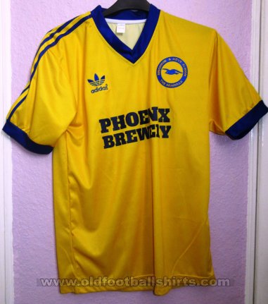 Brighton & Hove Albion Retro Replicas Fußball-Trikots 1984 - 1985