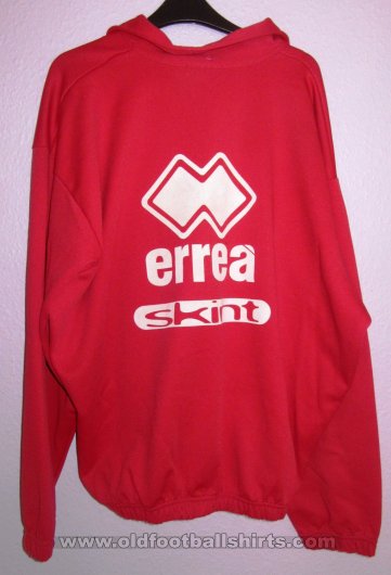 Brighton & Hove Albion Training/Freizeit Fußball-Trikots 1999