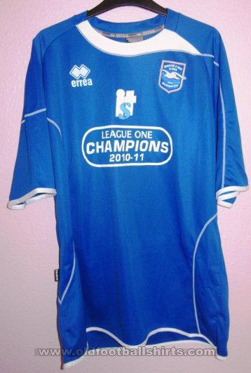 Brighton & Hove Albion Training/Leisure football shirt 2011