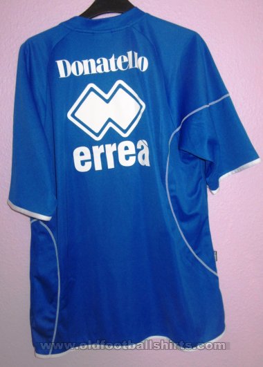 Brighton & Hove Albion Training/Leisure football shirt 2011