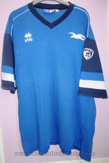 Brighton & Hove Albion Training/Leisure football shirt 2004