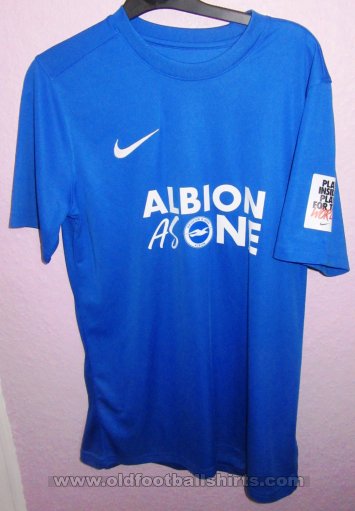 Brighton & Hove Albion Training/Leisure football shirt 2020
