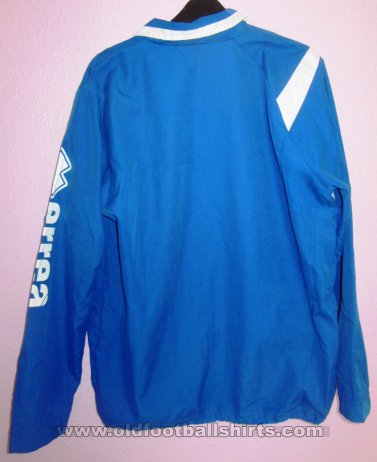 Brighton & Hove Albion Training/Leisure football shirt 2011