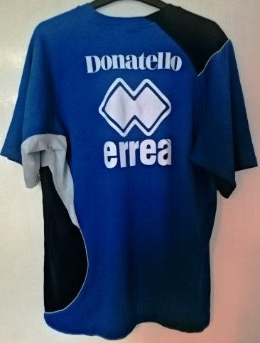 Brighton & Hove Albion Training/Leisure football shirt 2009 - 2010