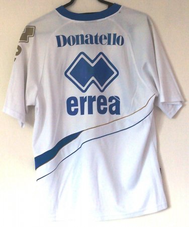 Brighton & Hove Albion Training/Leisure football shirt 2010 - 2011