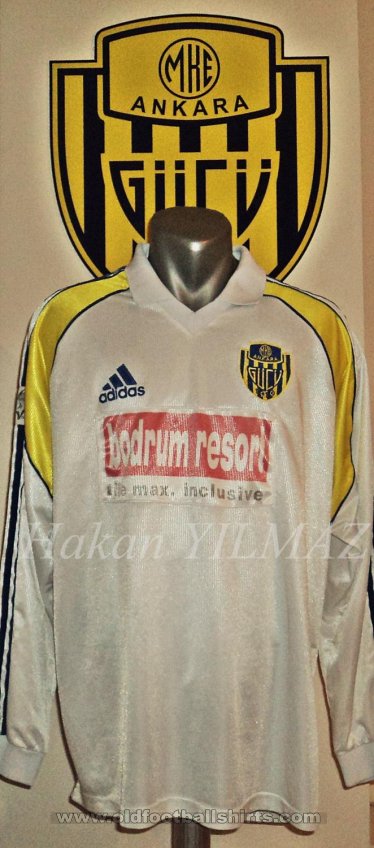 MKE Ankaragucu Away football shirt 2000 - 2001