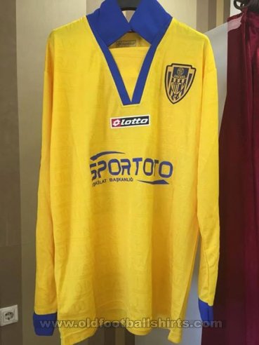 MKE Ankaragucu Home football shirt 2012 - 2013