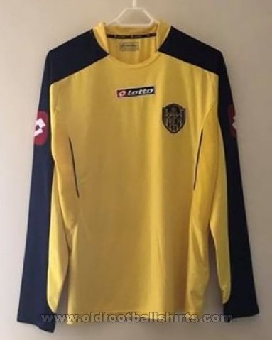 MKE Ankaragucu Home football shirt 2013 - 2014