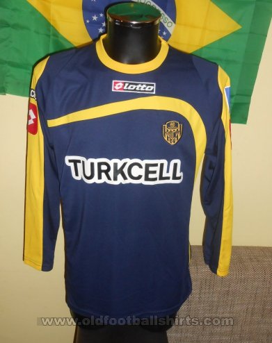 MKE Ankaragucu Third football shirt 2010 - 2011
