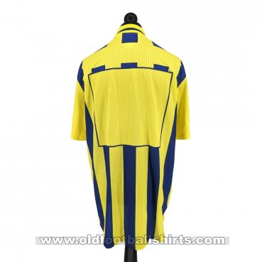 MKE Ankaragucu Home football shirt 2001 - 2002
