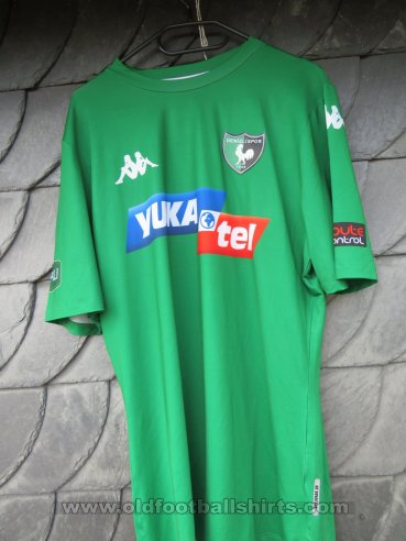 Denizlispor Goalkeeper football shirt (unknown year)