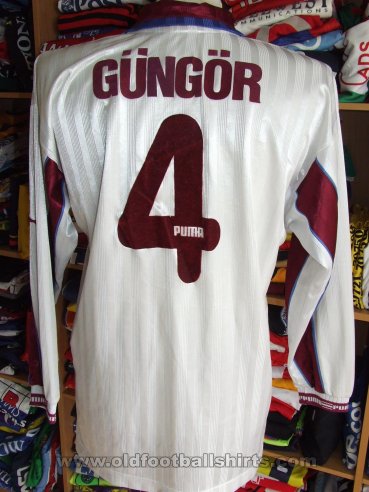 Trabzonspor Μακριά φανέλα ποδόσφαιρου 2000 - 2001