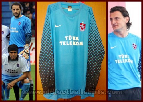 Trabzonspor Goalkeeper football shirt 2011 - 2012