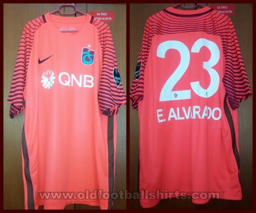 Trabzonspor Goalkeeper football shirt 2016 - 2017