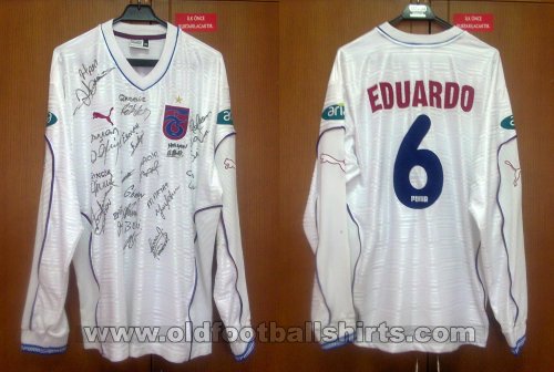 Trabzonspor Third football shirt 2001 - 2002