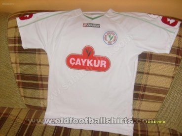 Çaykur Rizespor Away football shirt 2009 - 2010