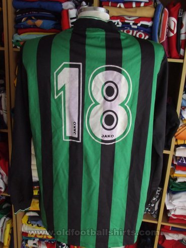 Vale View Shankill FC Home football shirt 2009 - 2010
