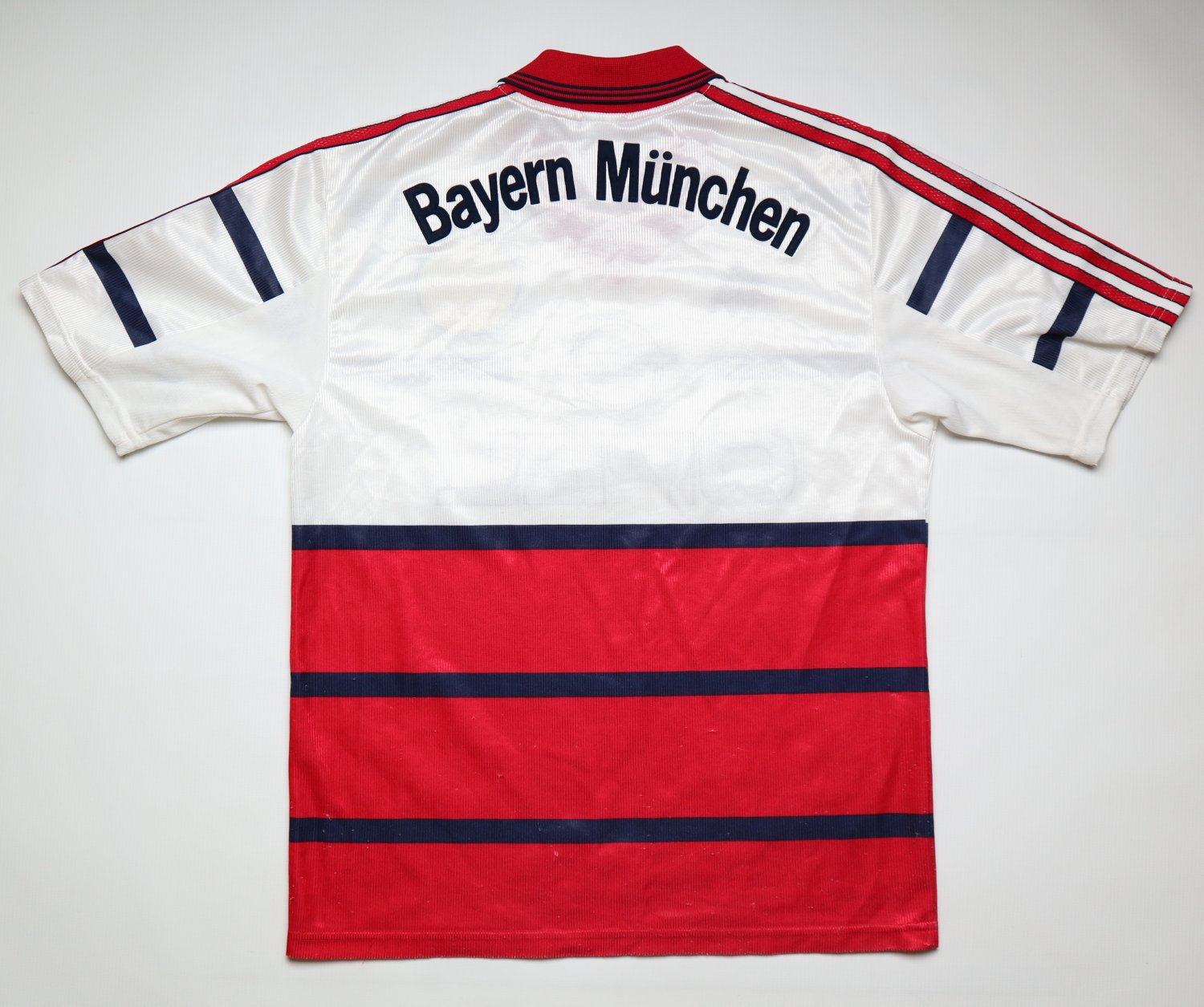 Bayern München 1998-2000アウェイユニフォーム FC Bayern München 1998-00 Away shirt XL – Belgian Football Classics