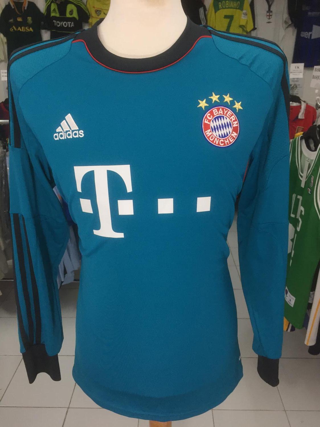 Maillot Bayern Munich Domicile 2013-2014, Arjen Robben #10, Taille L, Très Bon état