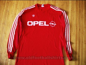 Bayern Munich Home football shirt 1989 - 1991