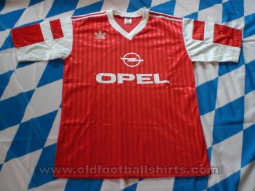 Bayern Munich Home football shirt 1990