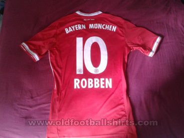 Bayern Munich Home football shirt 2013 - 2014. Sponsored ...