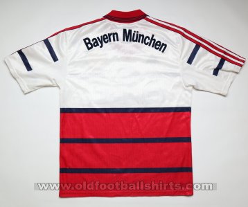 Bayern Munich Maglia da trasferta maglia di calcio 1998 - 2000