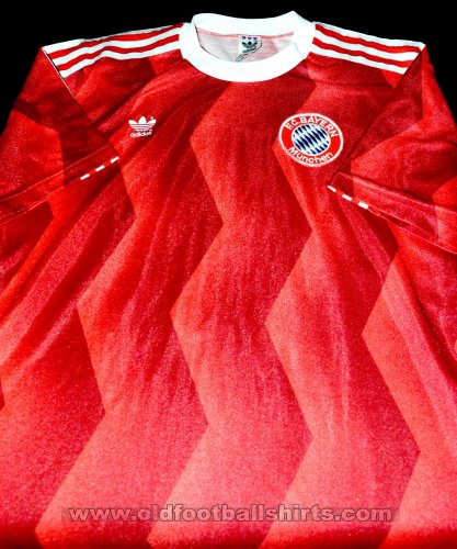 Bayern Munich Home football shirt 1985 - 1987