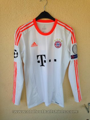 Bayern Munich Cup Shirt football shirt 2012 - 2013