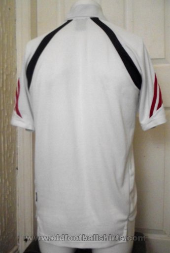 Bayern Munich Training/Leisure football shirt (unknown year)