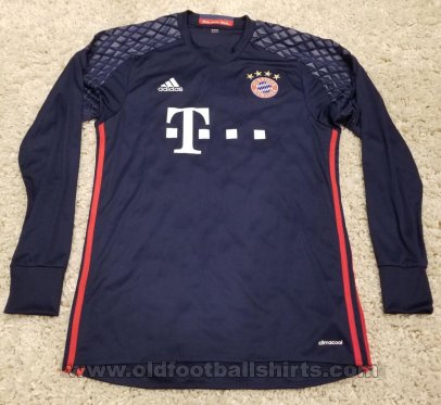 Bayern Munich שוער חולצת כדורגל 2016 - 2017