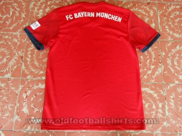 Bayern Munich Home football shirt 2018 - 2019