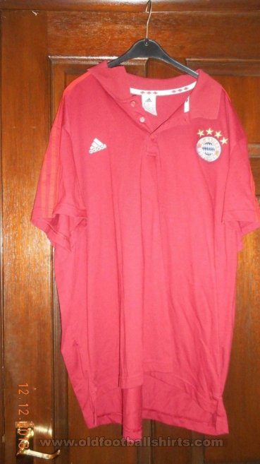 Bayern Munich Training/Leisure football shirt 2015 - 2016
