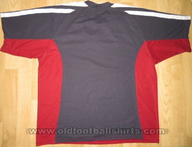 Bayern Munich Training/Leisure football shirt 2001 - 2002