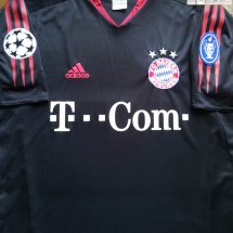 Bayern Munich Away football shirt 2003 - 2005 sponsored by Deutsche Telekom
