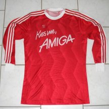 Bayern Munich Home football shirt 1988 sponsored by Amiga