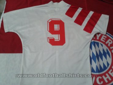 Bayern Munich Away football shirt 1991 - 1993