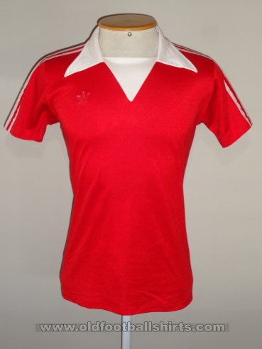 Bayern Munich Home football shirt 1976