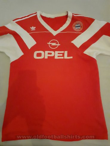Bayern Munich Home football shirt 1989 - ?
