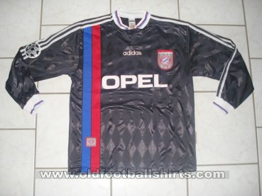 Bayern Munich Cup Shirt football shirt 1996 - 1997