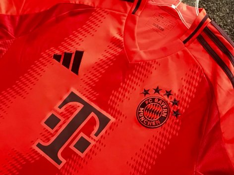 Bayern Munich Home football shirt 2024 - 2025