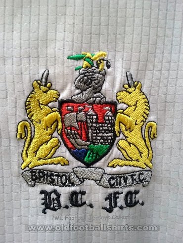 Bristol City Away football shirt 1996 - 1997