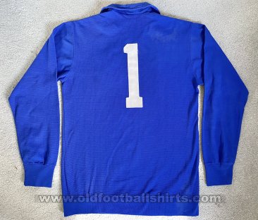 Bristol City Goalkeeper football shirt 1983 - 1985