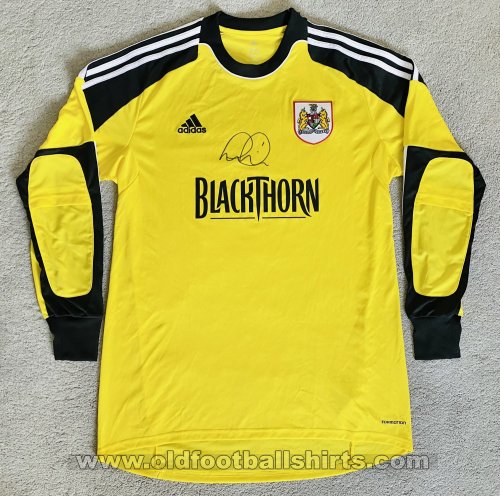 Bristol City Goalkeeper football shirt 2013 - 2014