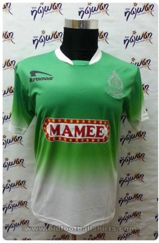 Melaka United Home football shirt 2015