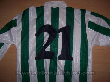 KooTeePee Home football shirt 2002 - 2003