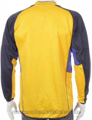 Carlisle United Goalkeeper football shirt 2003 - 2004