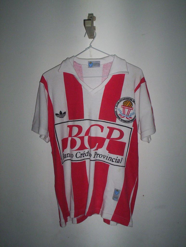 Buy Estudiantes de La Plata Soccer Products