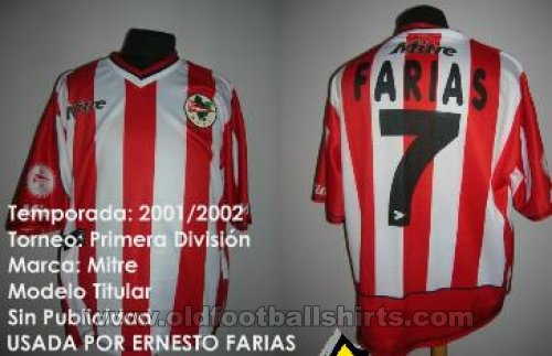 Estudiantes Home football shirt 2002