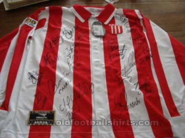 Estudiantes Özel futbol forması 2005